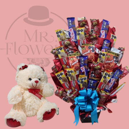 Arreglo de Dulces, Chocolates y Oso de Peluche - Image 1