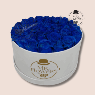 Arreglos para Hombres de Cumpleaños 18 Flores a domicilio -Caja con 50 Rosas Azules 1
