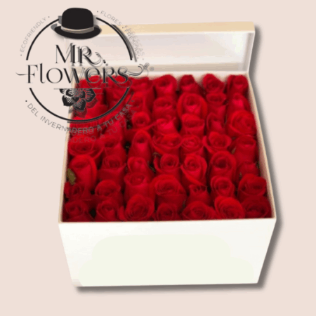 Caja con 50 Rosas Rojas - Image 1