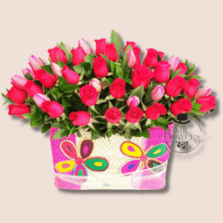Canasta con 50 Rosas y 20 Tulipanes - Image 1